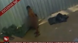 Naked migrants sprayed for scabies in Lampedusa