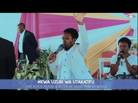 Worship Song| Kwa Uzuri wa Utakatifu wako