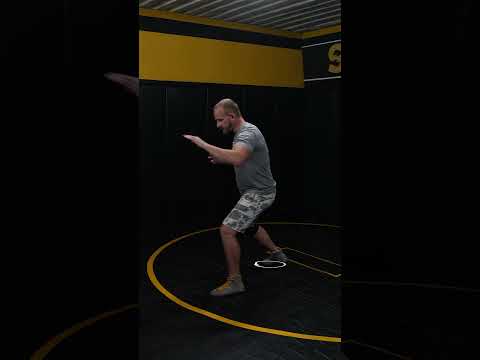 MMA footwork (L Step)