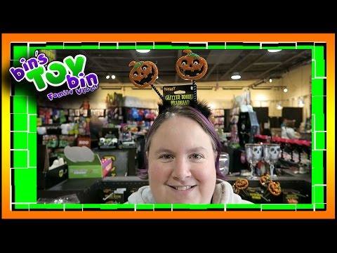 SPIRIT OF HALLOWEEN & HALLOWEEN CITY | 10.26.2016 | Bins Toy Bin Daily Vlogs