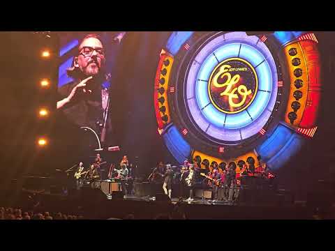 Jeff Lynne's ELO- (with Dhani Harrison) Handle With Care (Co-op Live Manchester 09/07/2025)