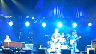 Eric Clapton and Steve Winwood - Tough Luck Blues (Oracle Arena 6/29/09)