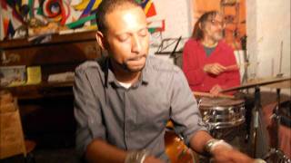 Madlib - Shopping Bags ( Instrumental )