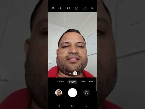 How to show grid lines in Samsung Camera app
