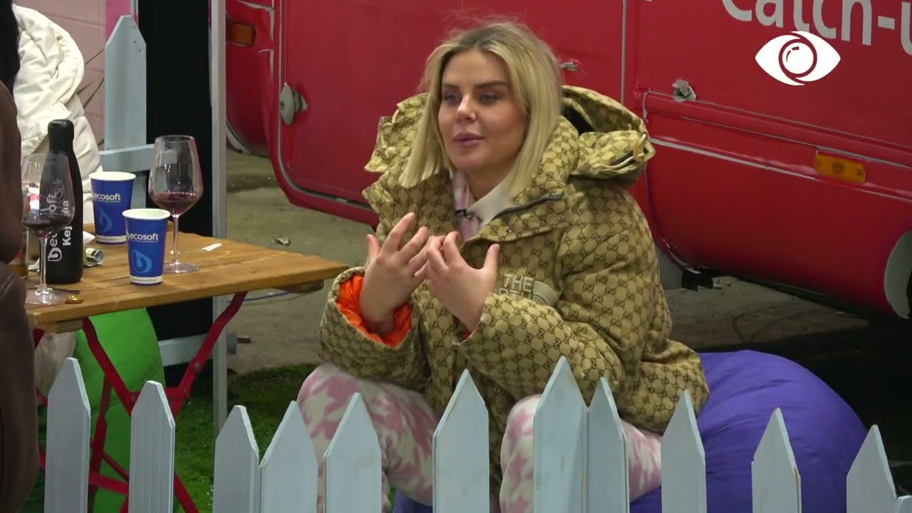 Nga nesër do hy në personazh/Genti bisedon me Kejvinën