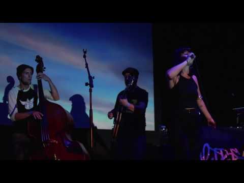 Doo Wop Looking for Love Mash Up - Hello Dollface