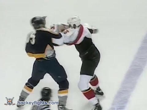 Krzysztof Oliwa vs Jim McKenzie