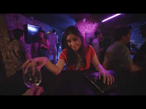 Behind the bar interactive training video - Think ahead (chaptered)