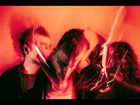 Golden Features & The Presets - RAKA [Art Supplies Edit]