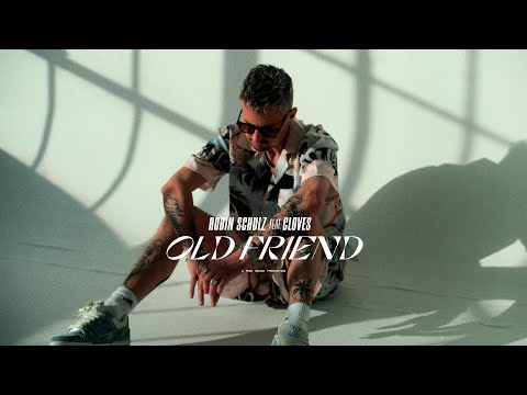 Robin Schulz and CLOVES