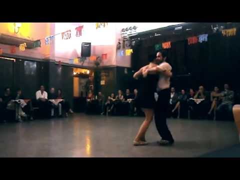 Gloria - Katrin Urwitz & Jorge Frias @ El Motivo Tango [20/05/2012]
