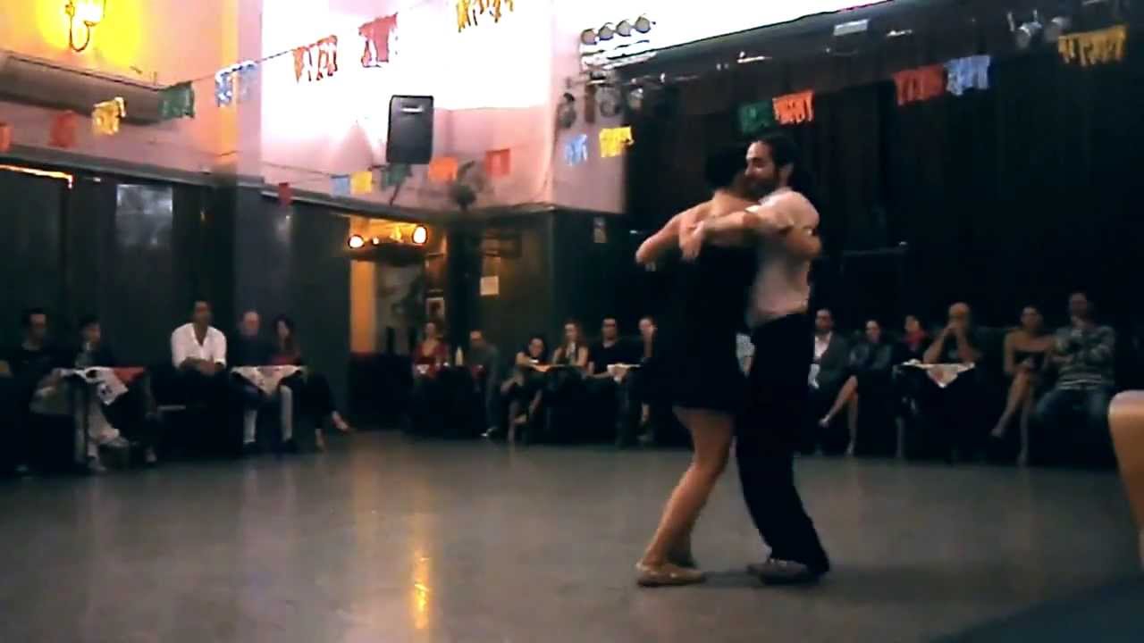 Gloria - Katrin Urwitz & Jorge Frias @ El Motivo Tango [20/05/2012]