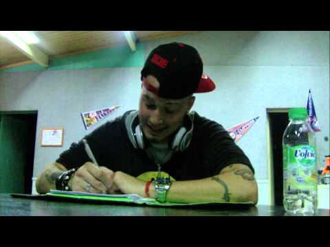 Djox Jonathan - Je Continue