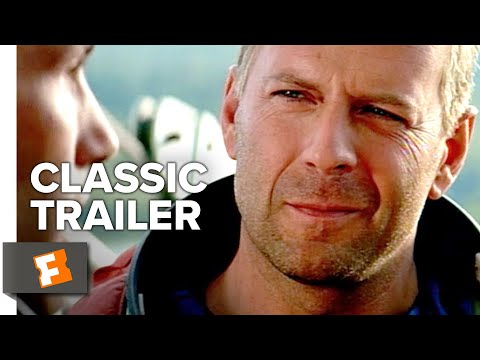 Jerry Bruckheimer Recalls How “Generous” Bruce Willis Was On The Set Of This Movie