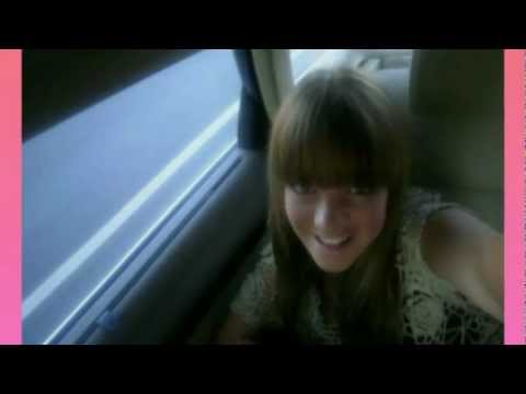 download lagu mp3 mp4 Toc Toc La Shop, download lagu Toc Toc La Shop gratis, unduh video klip Toc Toc La Shop