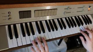 Video thumbnail for Analog Keyboard Philips Philicorda GM754 by Musicnectar