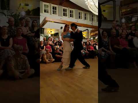 Heidrun Barth & Julian Elizari Romeo - Intimas