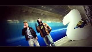 Der Plot + Persteasy + BattlekingZ