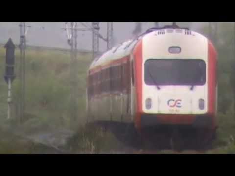 (HQ) AEG DMU on train 3520 departs from Livadia station