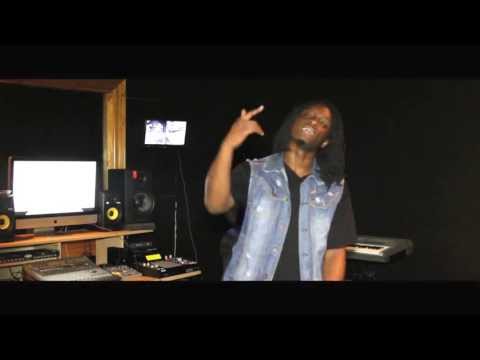 Lil Blac- Not That Type- In Studio Video- by @QuadDub