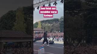 Download lagu Band Kotak di kuningan jawabarat #video #viral #kotak #kuningan #fyp #musik mp3 Download lagu Band Kotak di kuningan jawabarat #video #viral #kotak #kuningan #fyp #musik mp3