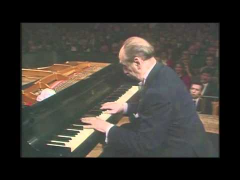 Vladimir Horowitz  -  Schubert Impromptu  -  Vienna