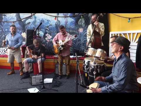 Pennies From Heaven by Jalypzzo live at Solstugan Stockholm 072717