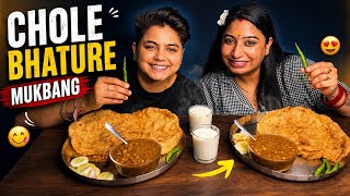 Download lagu ASMR Eating Chole Bhature Mukbang mp3 Download lagu ASMR Eating Chole Bhature Mukbang mp3