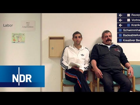 Schmerzen im Rücken: Michel Abdollahi in der Reha | 7 Tage | NDR