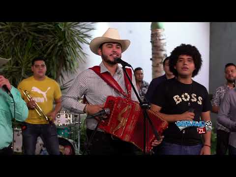 Grupo Arriesgado Ft. Banda Punto Medio - Nuevos Talentos (En  Vivo 2023)