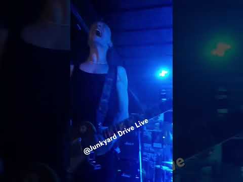 Junkyard Drive live im Lemmys #lemmys #badfruedrichshall @junkyarddrive