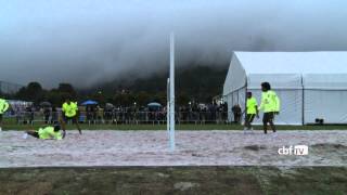Veja como foi o treino de futevôlei da Seleção