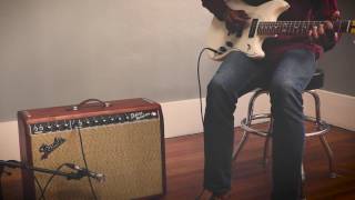 Video thumbnail for Fender Limited Edition 65' Deluxe Reverb Knotty Pine Amp Demo by Alamo Music Center