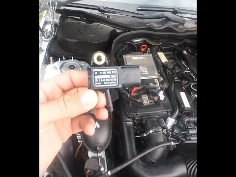 Ошибка P244A7A и замена датчика давления выхлопных газов DPF Mercedes-Benz Е200