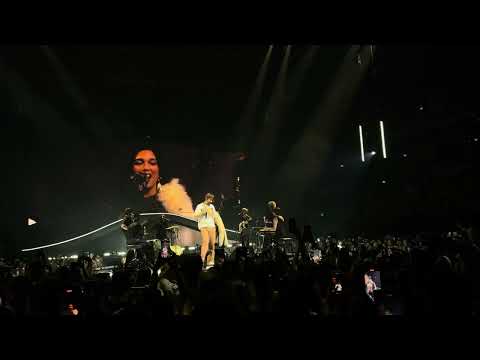 Dua Lipa & Tame Impala - The Less I Know The Better (Live Radical Optimism Tour Sydney N2) 28/3/25