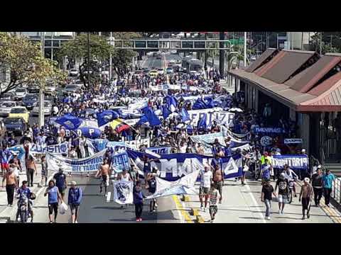 "FOTOS QUE NOS ENVÃA LA HINCHADA" Barra: Boca del Pozo • Club: Emelec