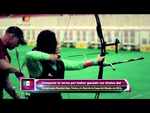 Aída Román por el título de la mejor Arquera del Mundo.