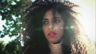 Com Truise vs. Gavin Turek - White Gold (Tripyra Remix)