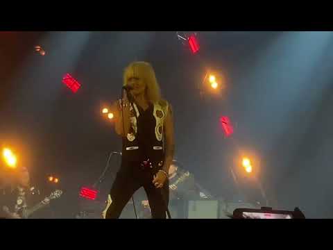 Michael Monroe feat ginger wildheart got blood live at Michael Monroe’s 60th birthday bash
