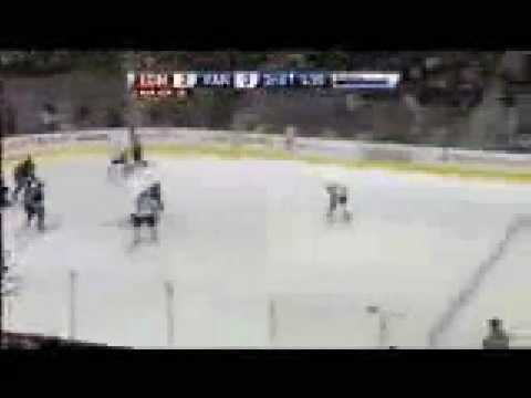 Sheldon Souray Goal # 10 12-26-08 Edmonton Oilers @ Vancouver Canucks