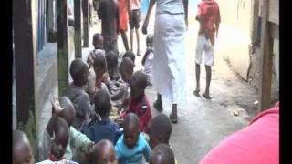 preview picture of video 'Plight of Mathare Slums Street Urchins'