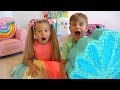 Diana amp Roma want candy von Kids Dia Diana amp Roma want candy von Kids Dia