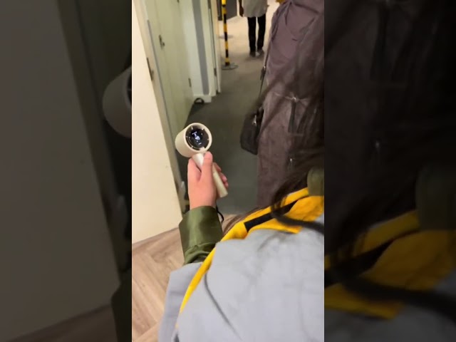 Vídeo relacionado con Gaiatop Ventilador de escritorio USB, pequeño pero potente, portátil, silencioso de 3 velocidades, ventilador personal de escritorio, coche, interior y exterior (negro)
