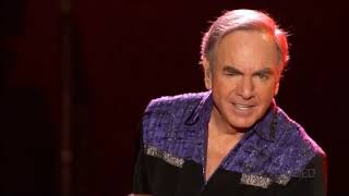 Neil Diamond Sings "Red Red Wine" Live in Concert Hot August Night III Greek Theatre 2012 HD 1080p