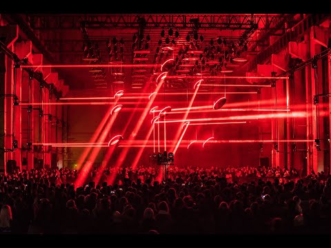 SKALAR - reflections on light and sound by Christopher Bauder and Kangding Ray