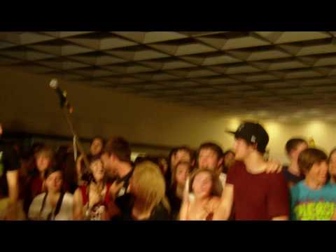 Siren The Escape - The Only Girls I Talk To Is My Mom @ Bled Fest 2010
