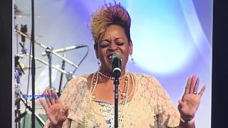 The Clark Sisters: Blessing Me/I&#39;ve Got An Angel