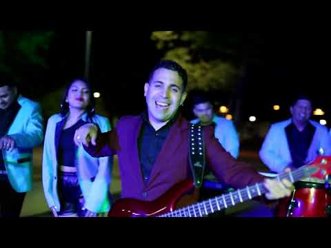 LOCO A TU MEDIDA - LOS  VELIZ VELIZ 2022