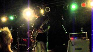 Smile Empty Soul - Basement