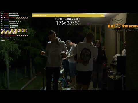 stefkicha1 e piqn i plue prez terasata na zenkata na rojdeniq mu den